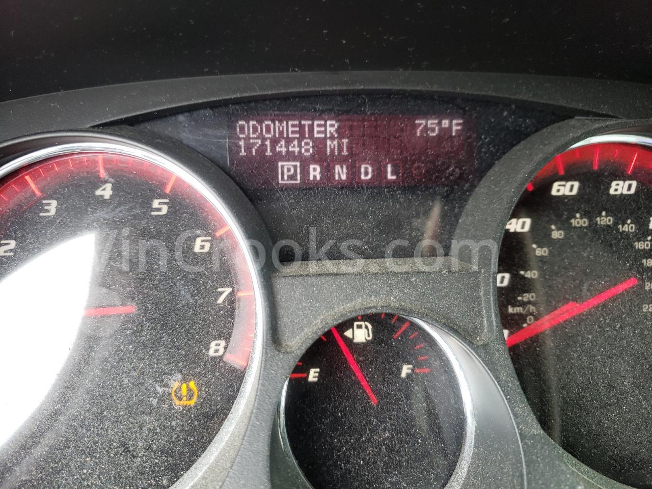 1GKEV33768J205009