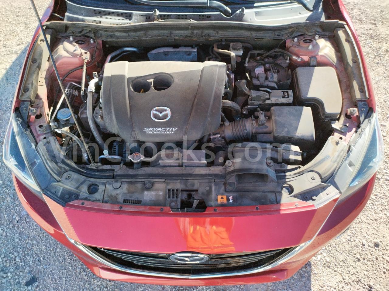 JM1BM1L31E1200640