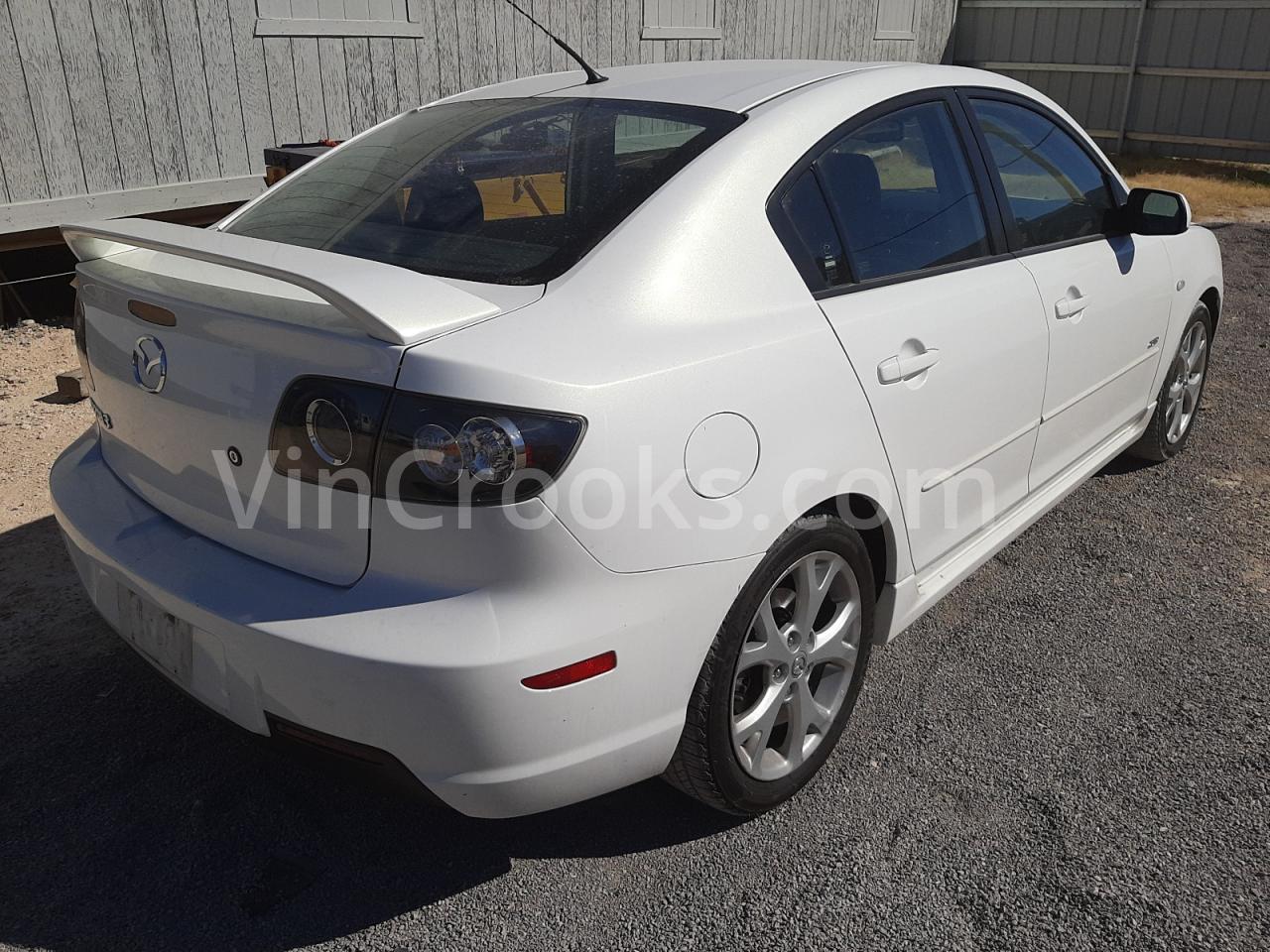 JM1BK323081128983