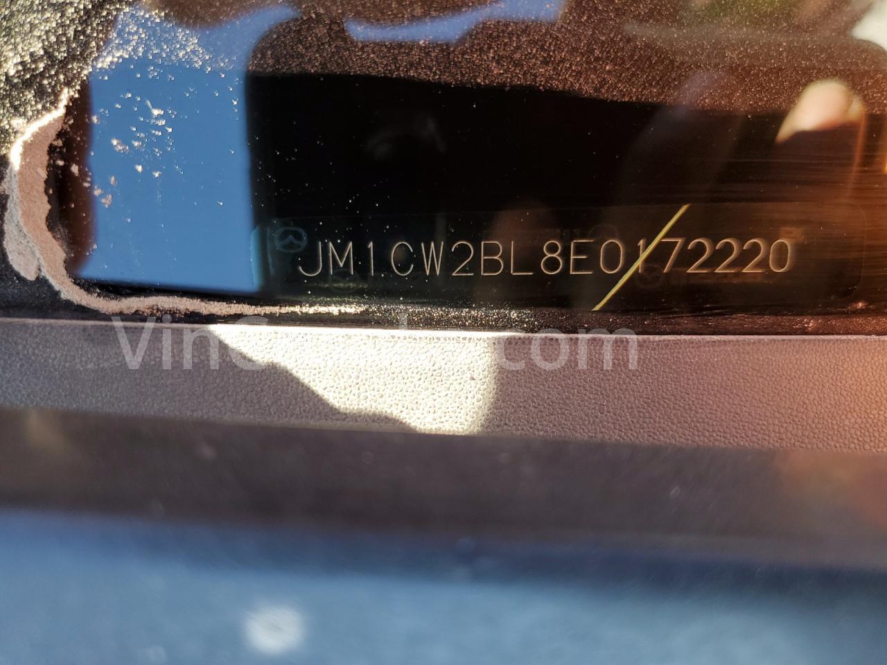 JM1CW2BL8E0172220