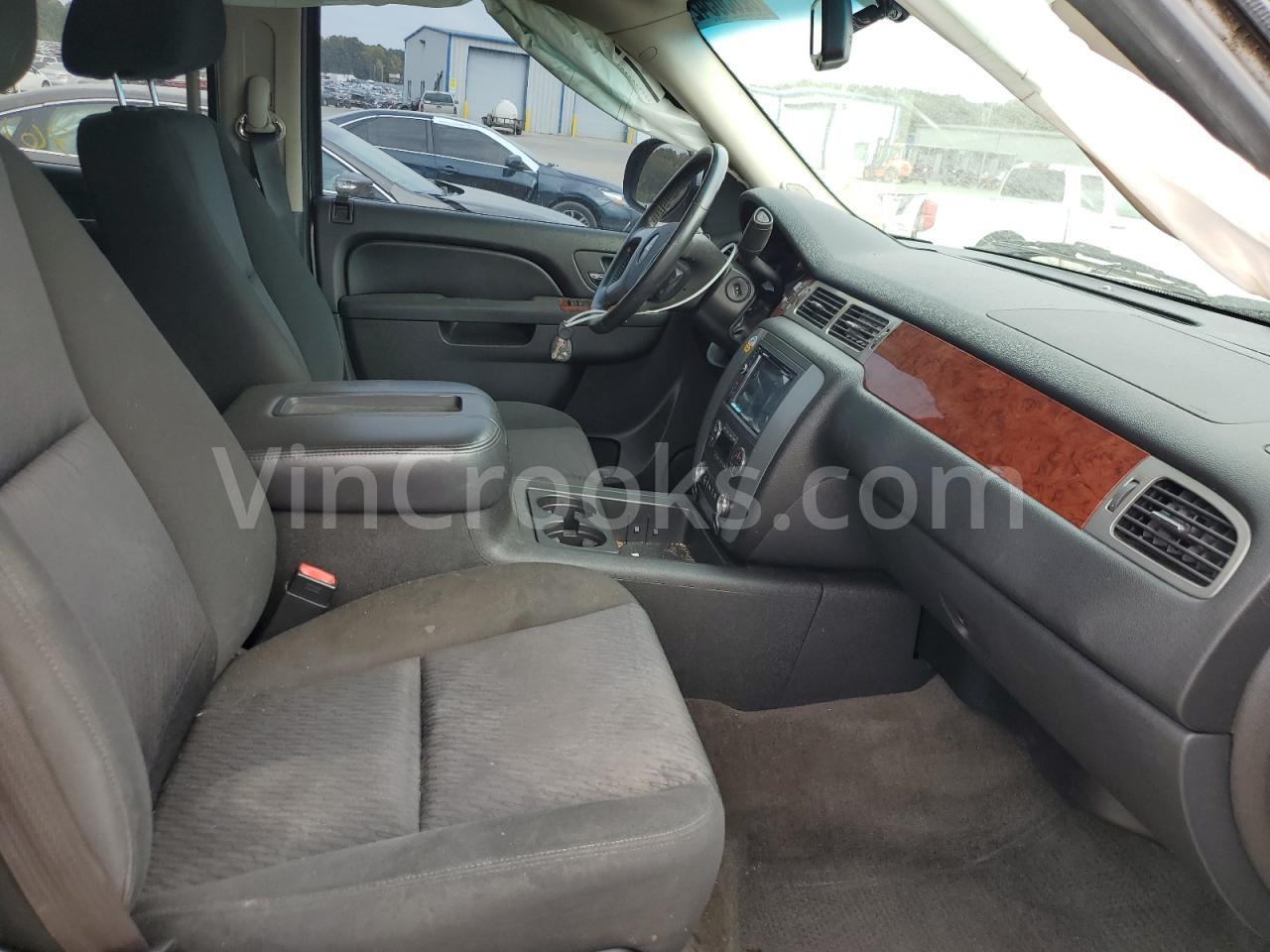 1GKUCHE06AR120306