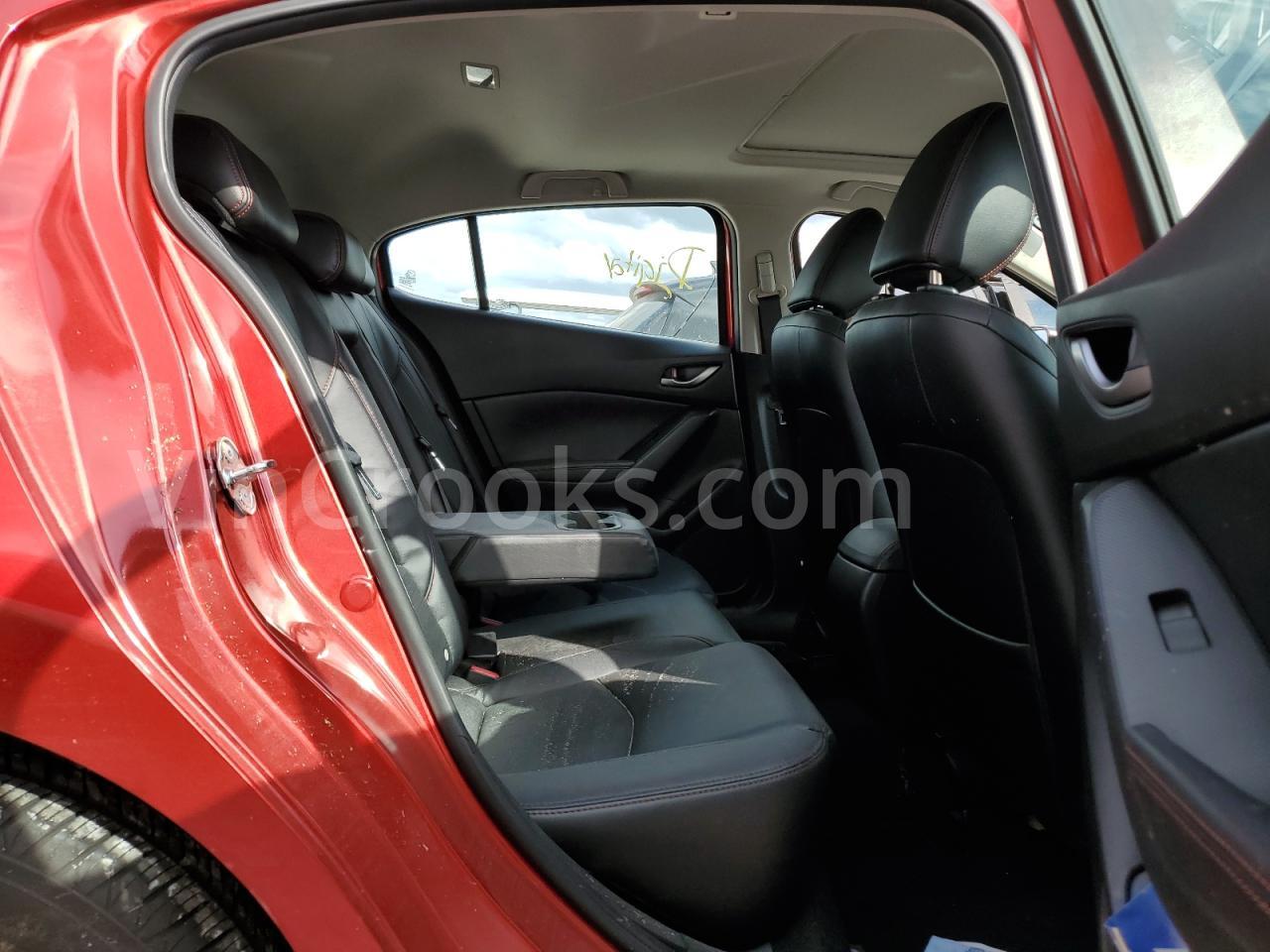JM1BM1M71E1183291