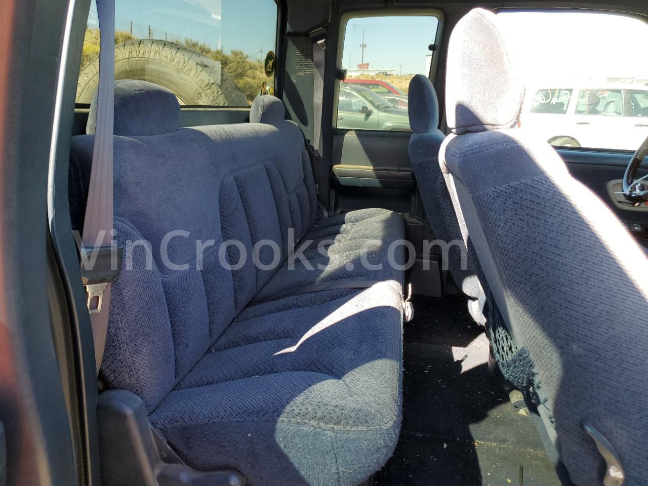 2GTEK19R2V1520798