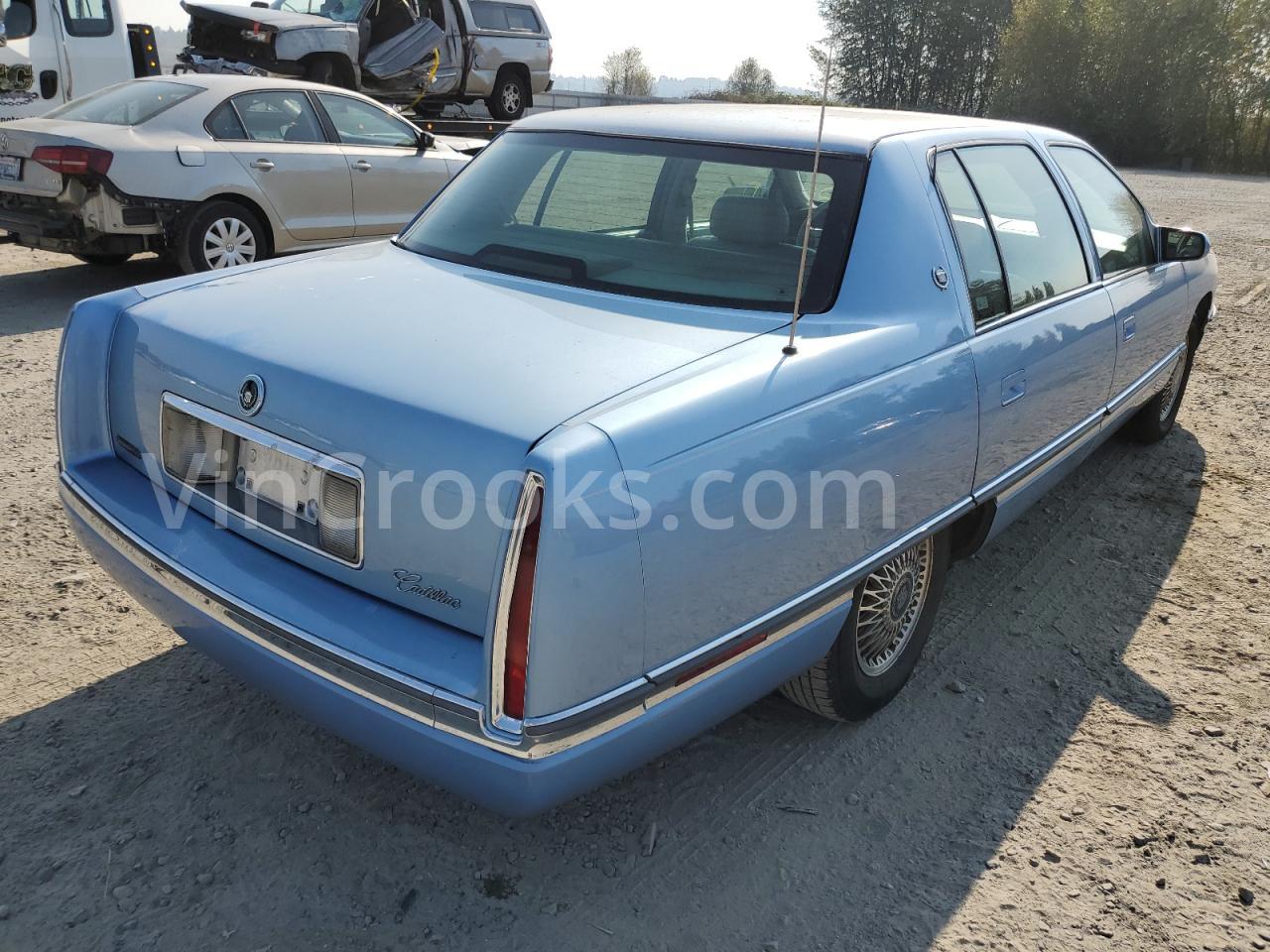 1G6KD52B6SU224400