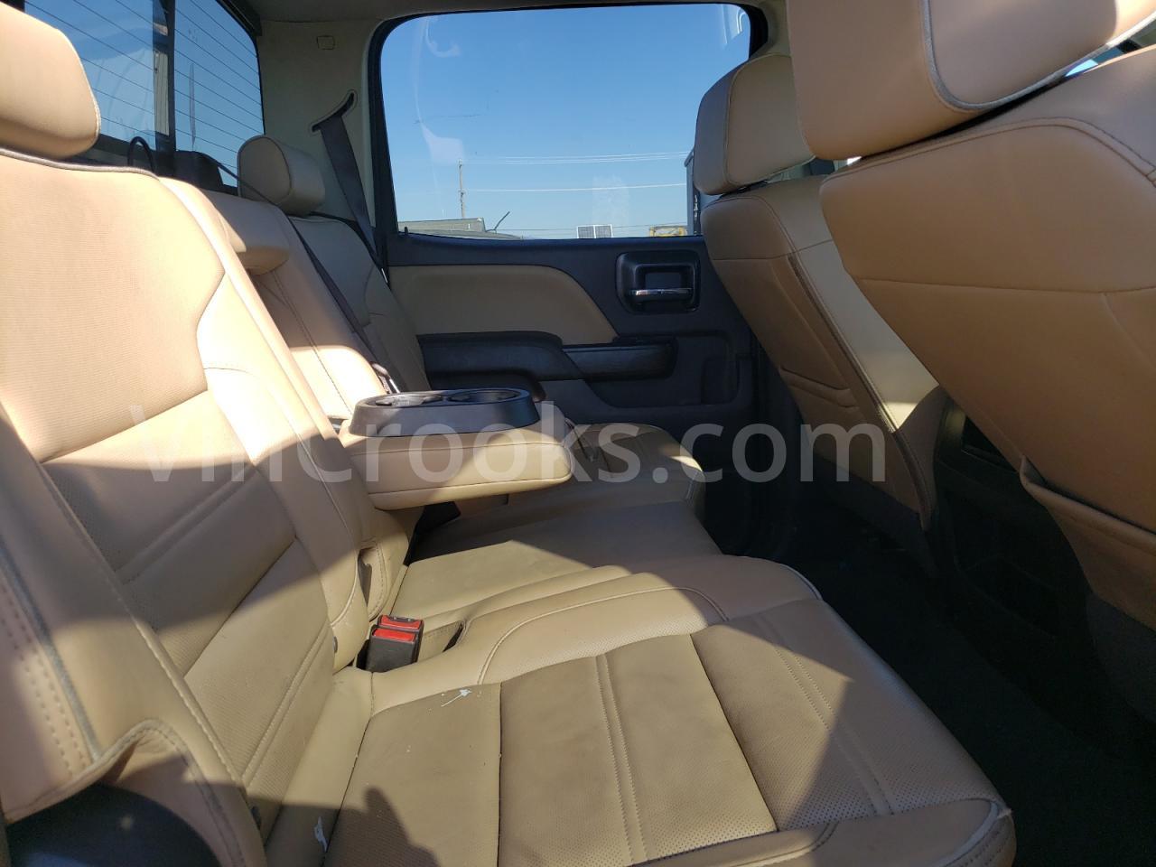 1GT12SEY8KF261918
