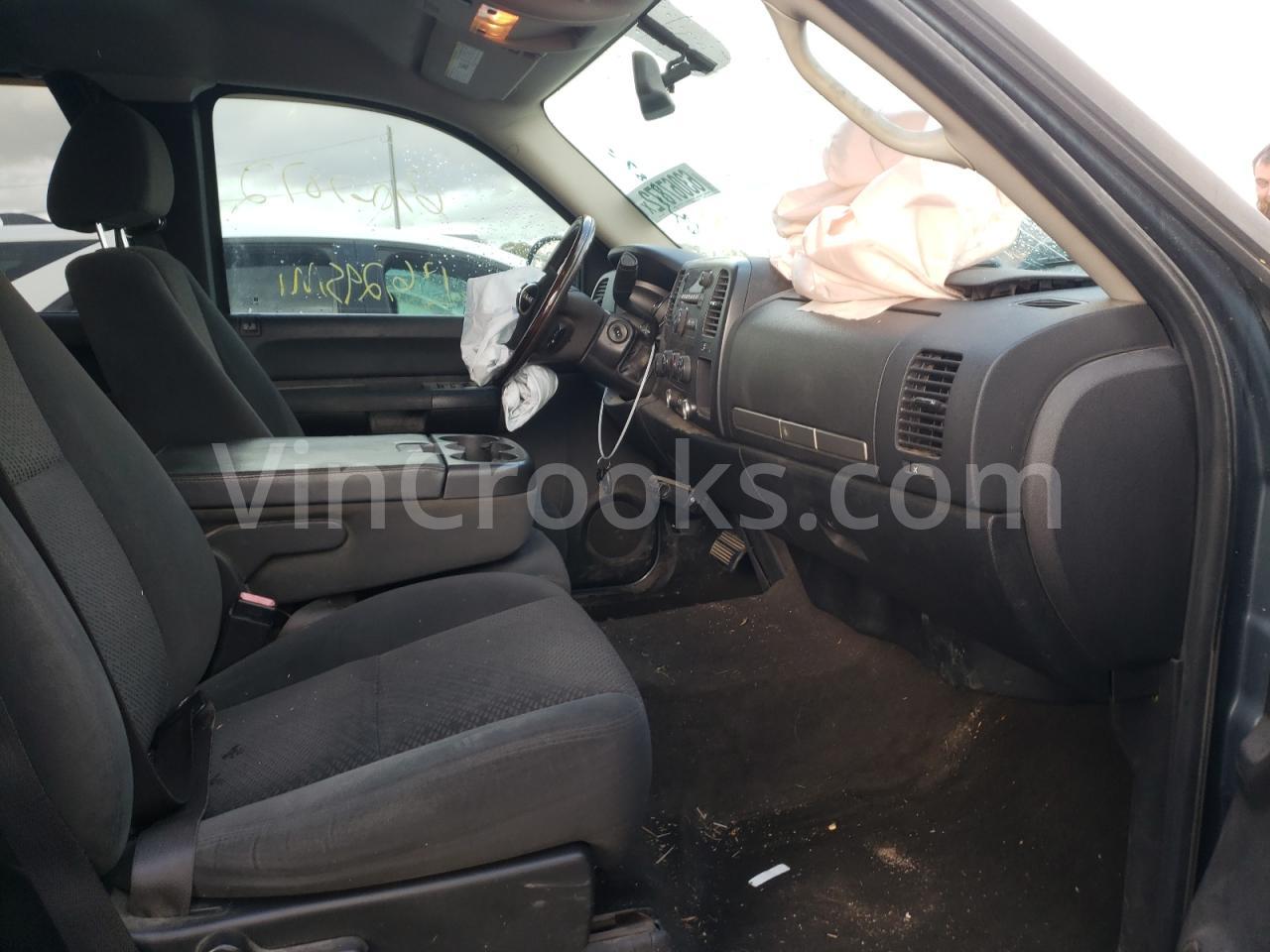 2GTEK19J781137146