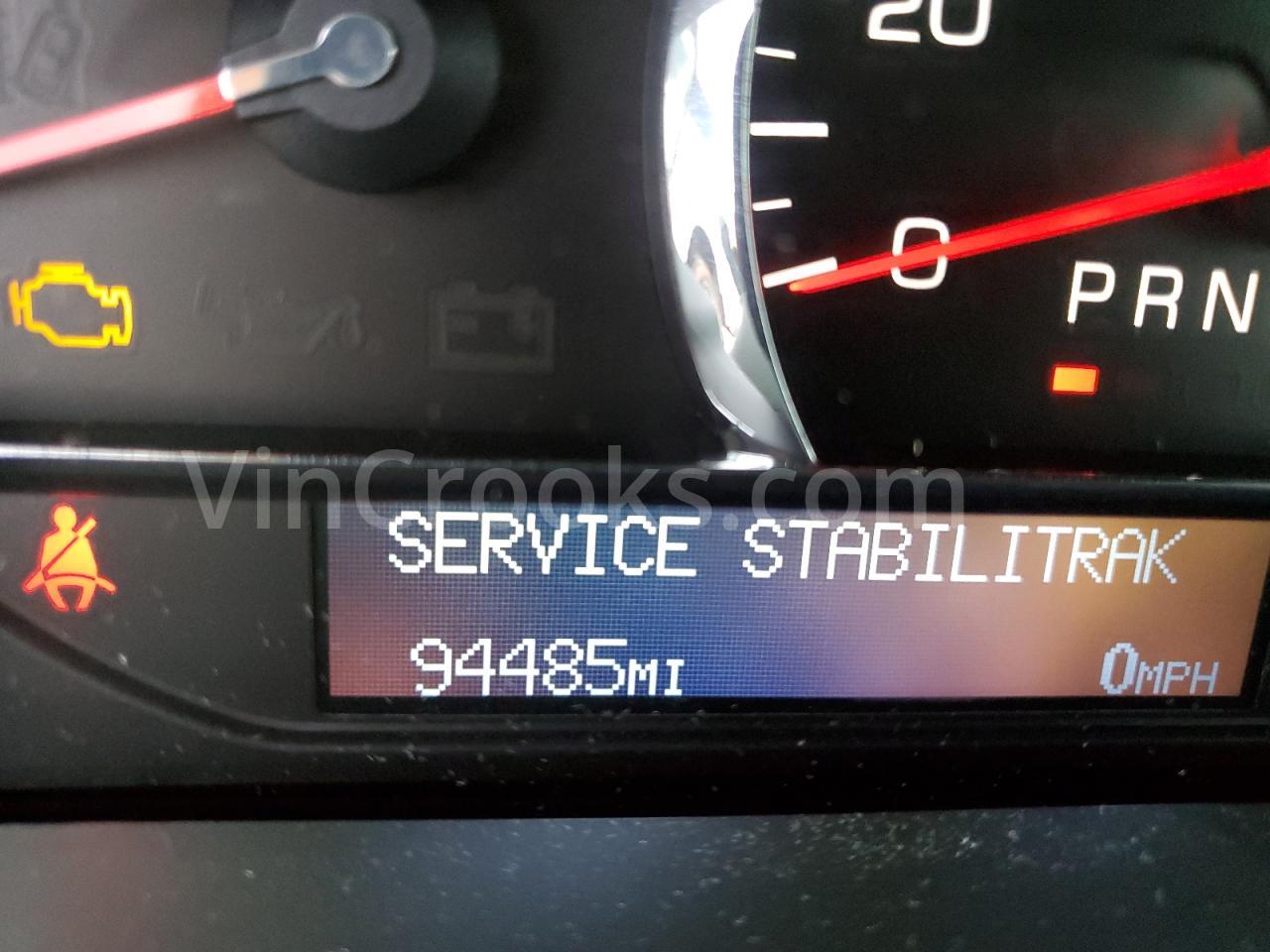1G6KD57Y68U172918