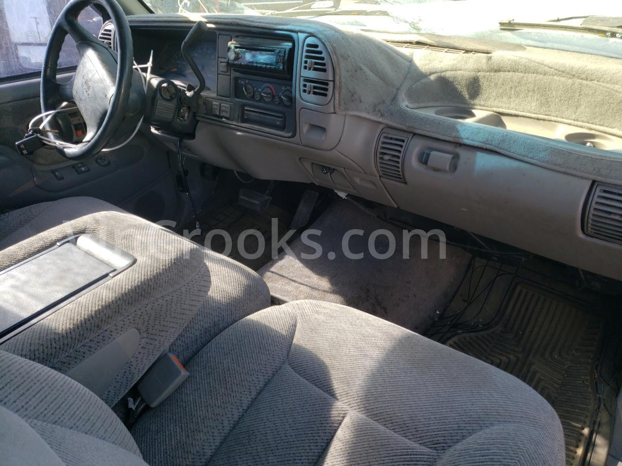 2GTEK19R6T1552151