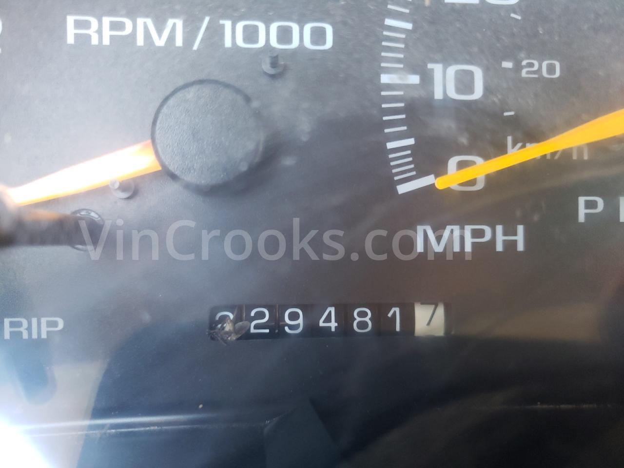 2GTEK19R6T1552151