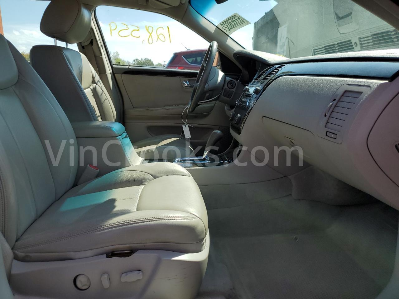 1G6KD57YX8U125021