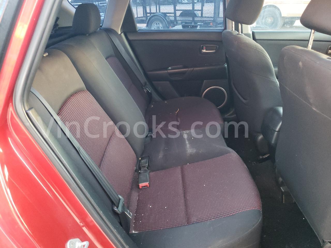 JM1BK143161412833
