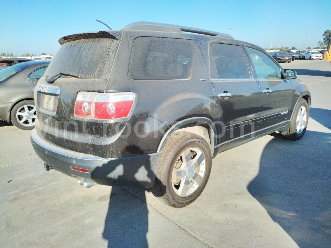 1GKER33728J226394