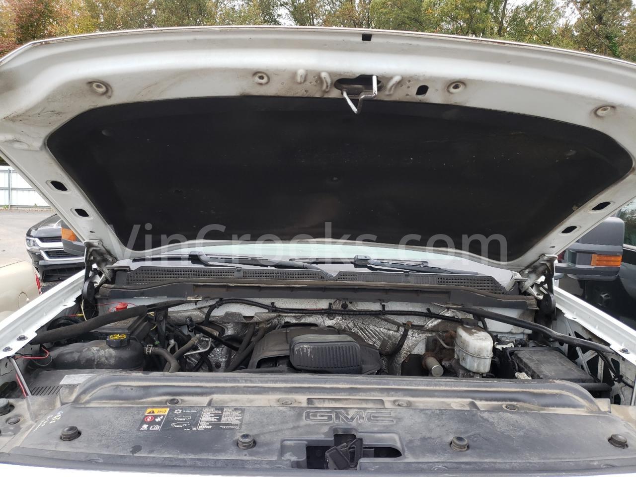 1GT12REG6JF214532