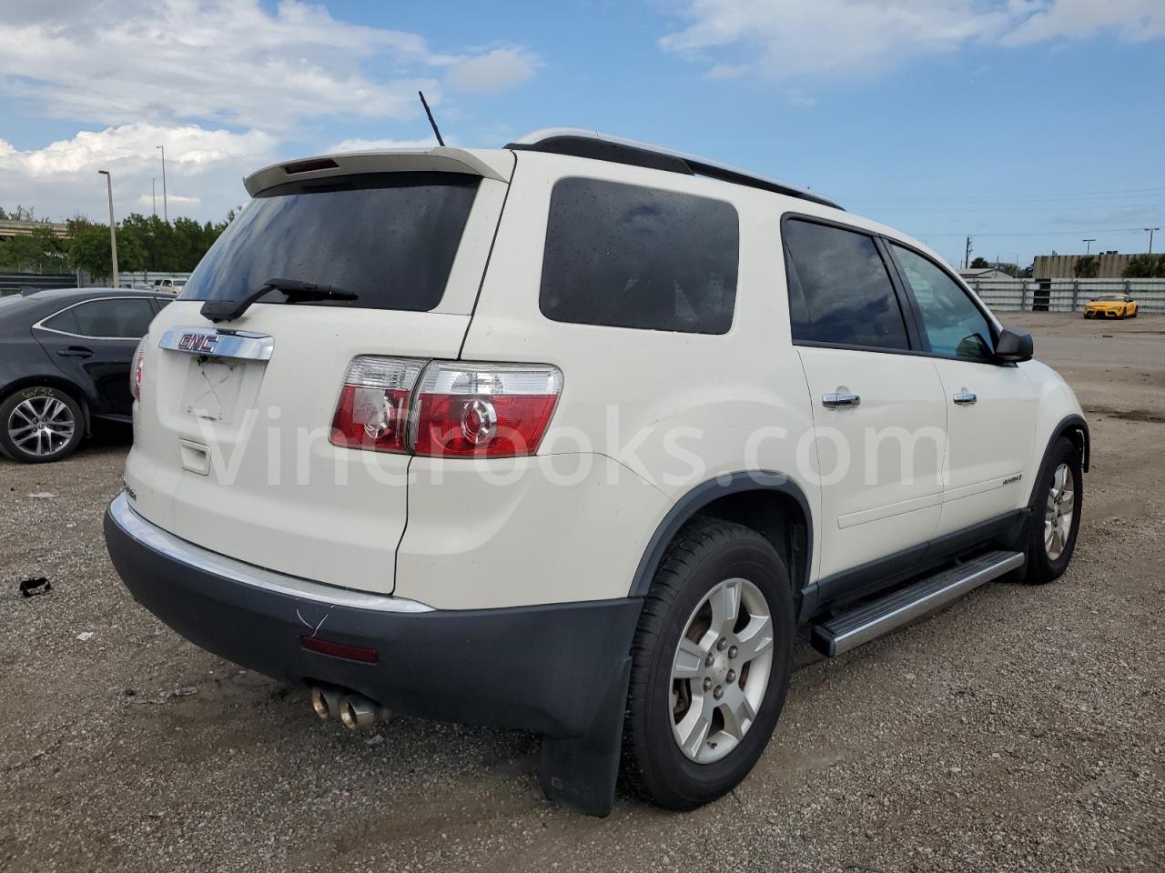 1GKER13728J240333