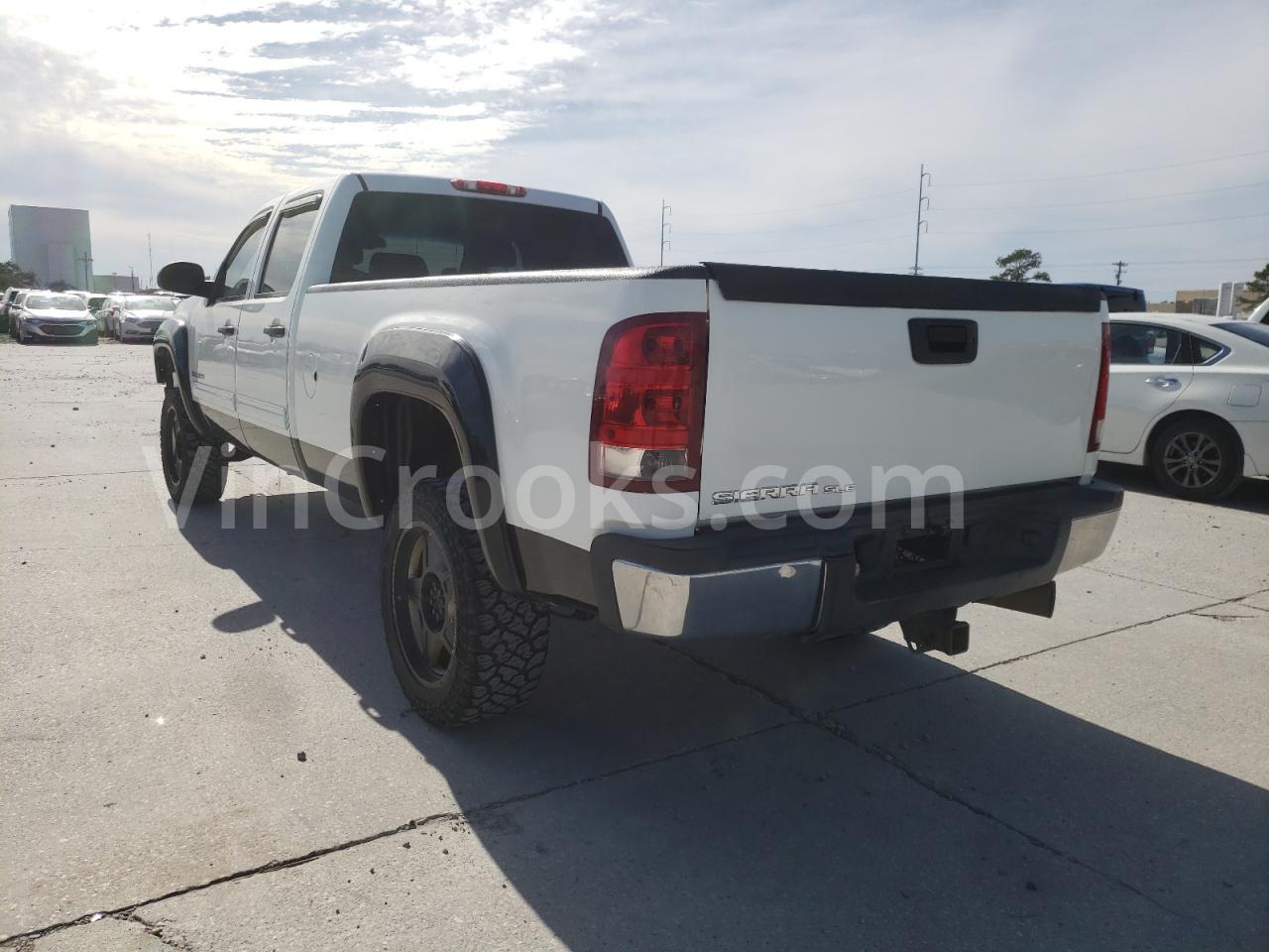 1GTHC23698F181906