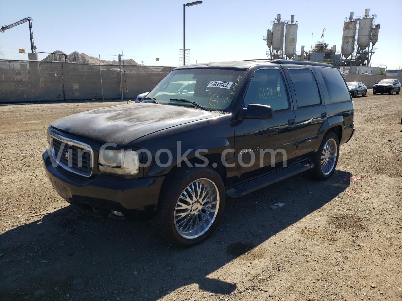1GYEK63R2YR181097