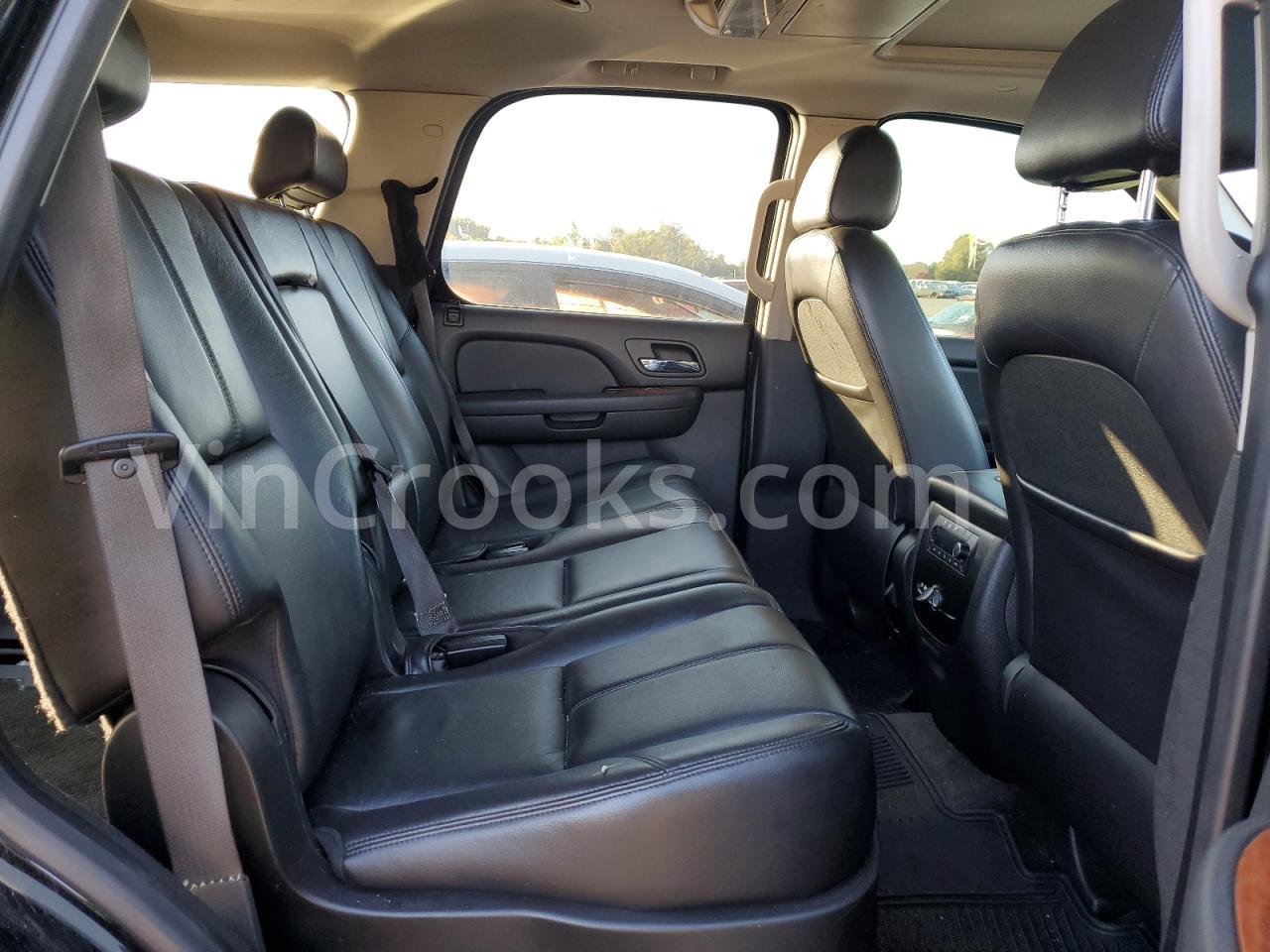 1GKFK13508R186944