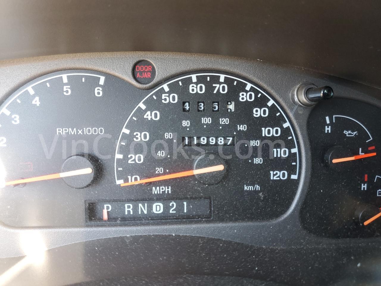 4F4YR46V33TM00910