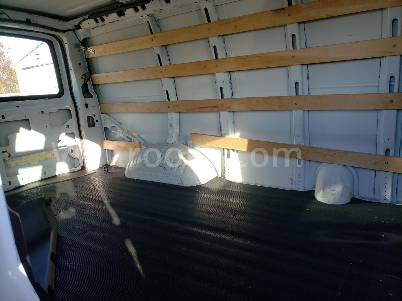 1GTW7FCA1E1903871