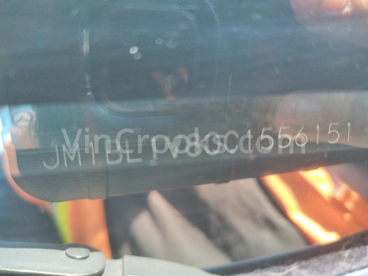 JM1BL1V80C1556151
