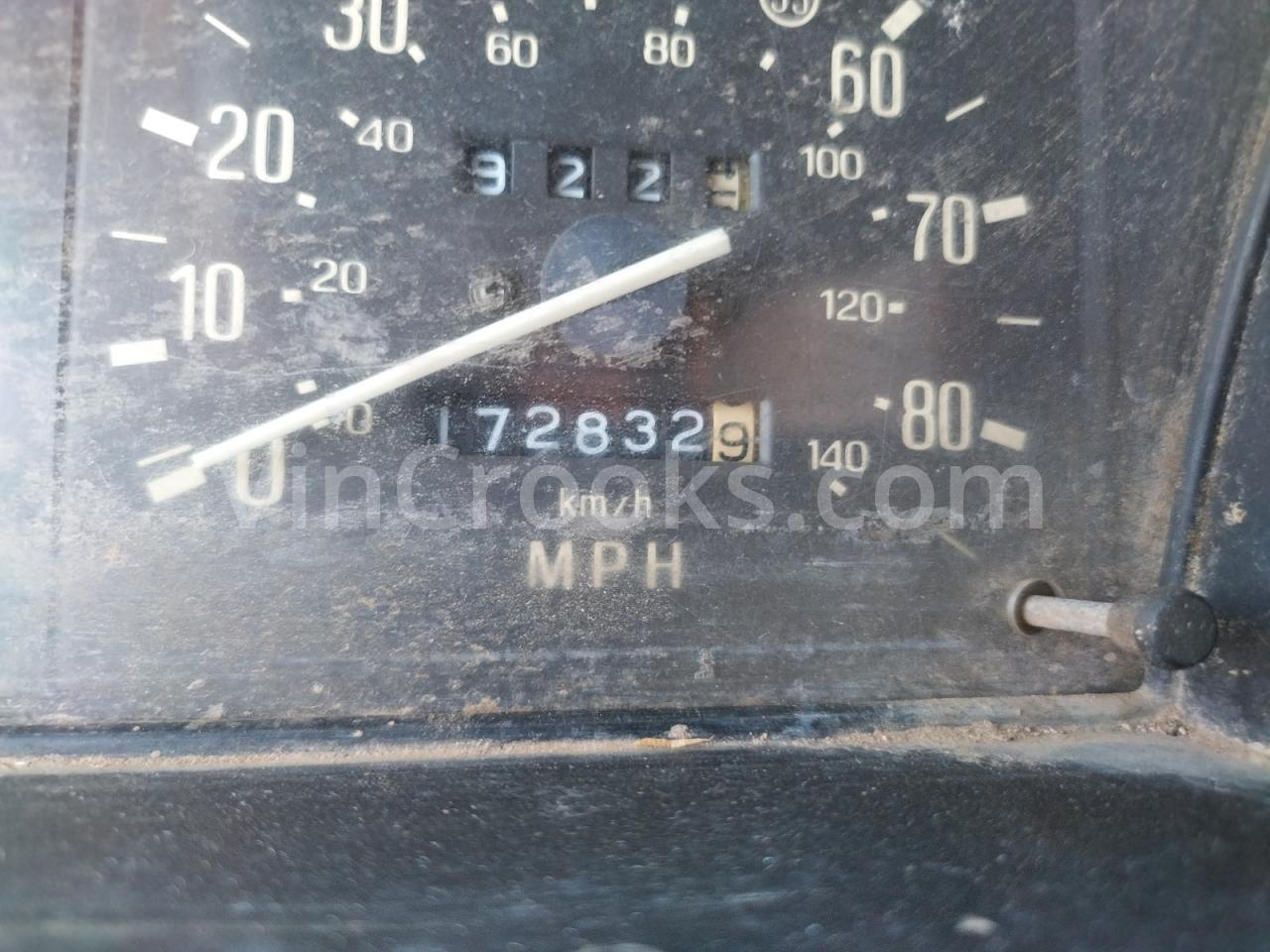 JM2UC1216E0871640