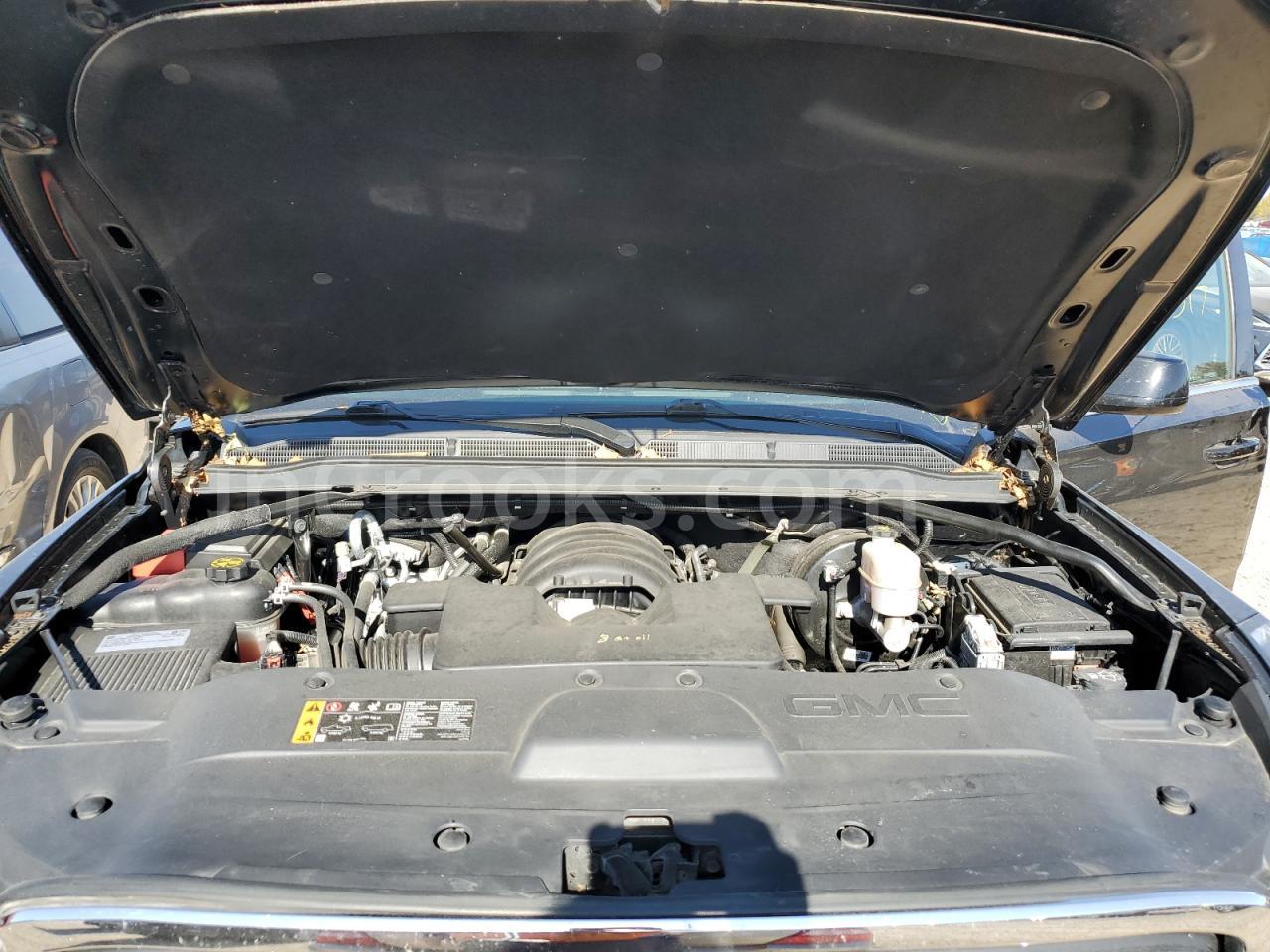 1GKS2GKC9JR385739