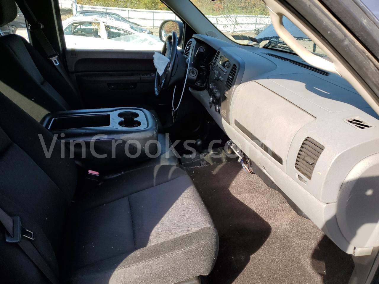 1GTR2UEA4CZ234748