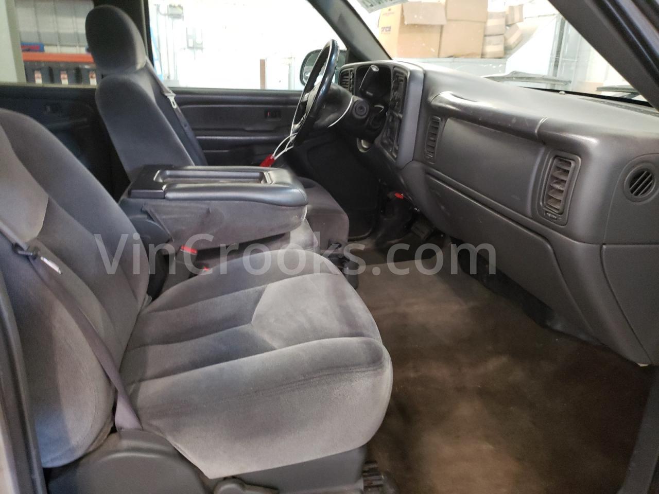 2GTEK13Z061338527