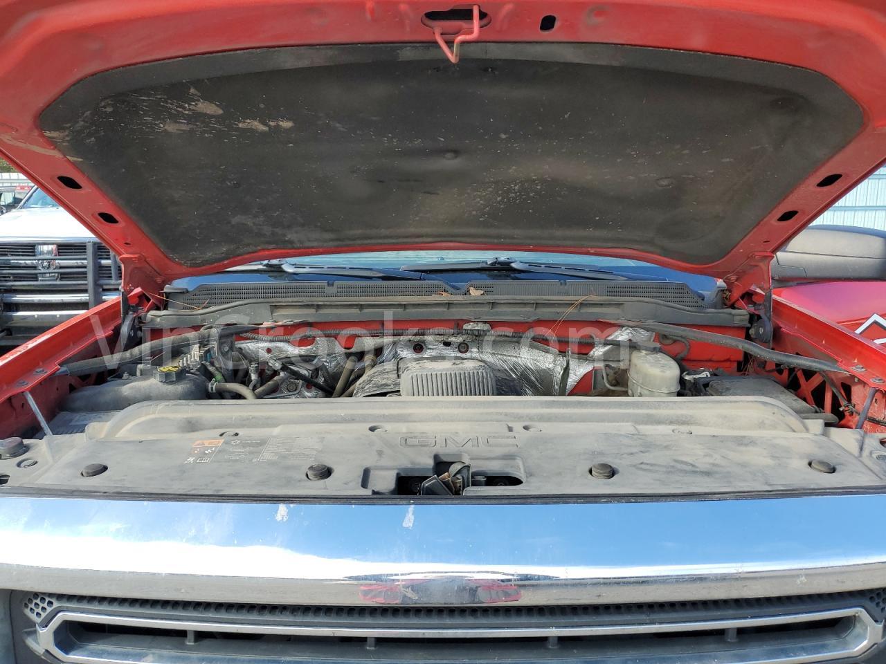 1GT01REG2GZ165643
