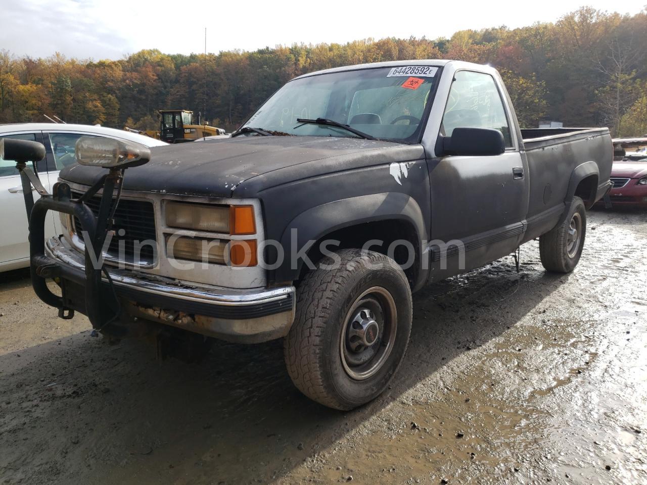 1GTGK24R9YR114275