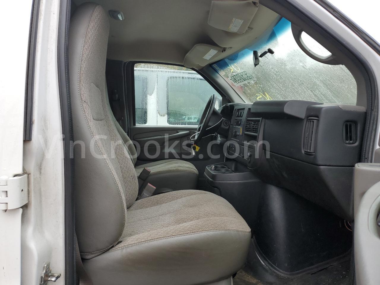 1GTW7FCF2F1282282
