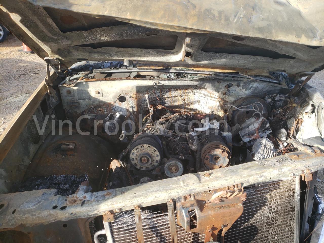 1GKEK13R6XJ708231