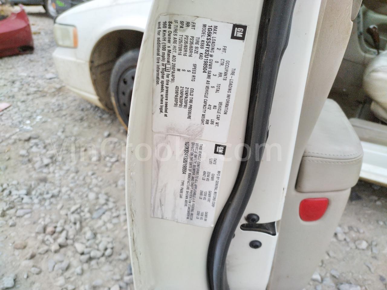 1G6KS54Y82U198504