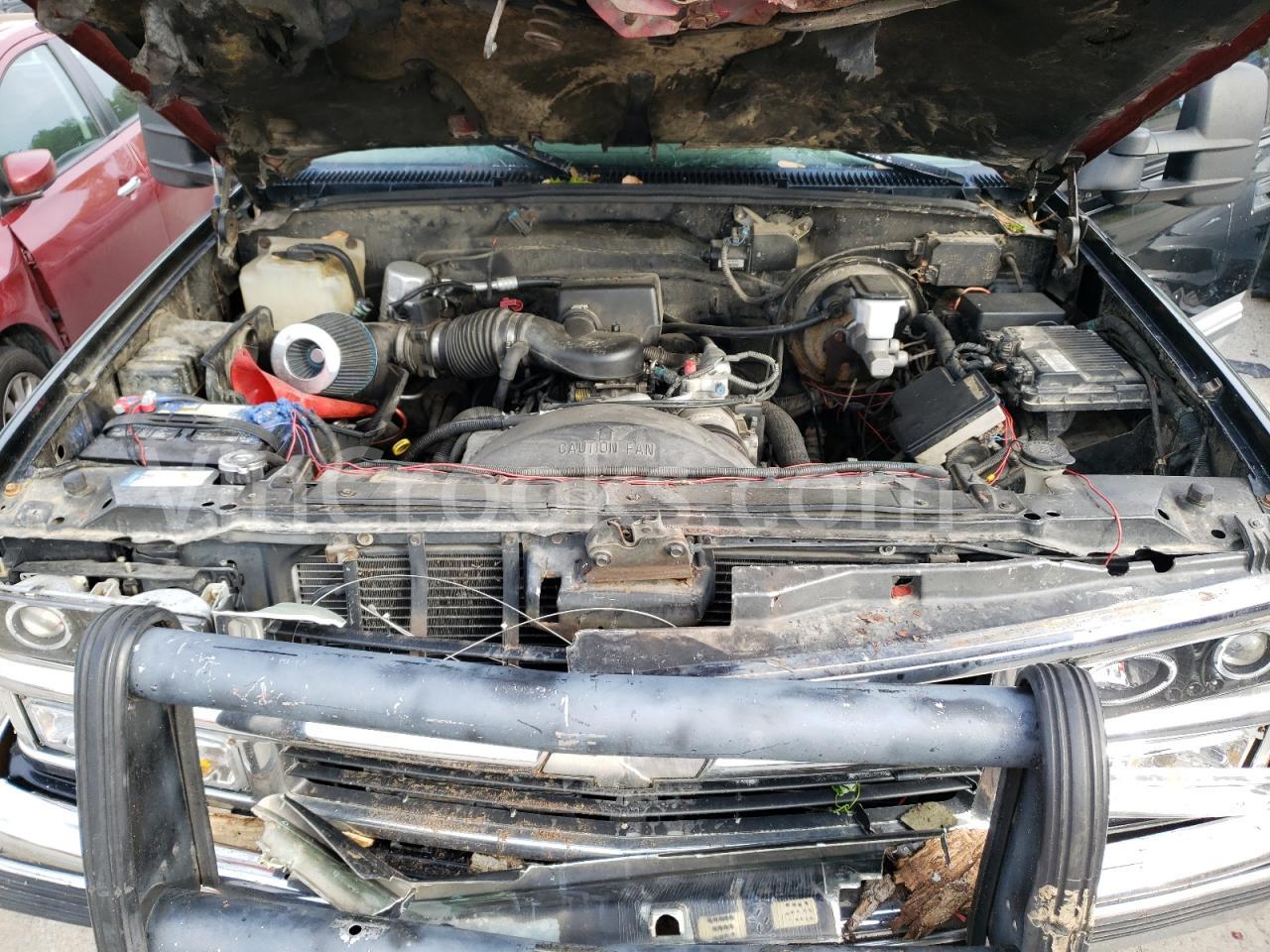 2GTEK19R8V1569746