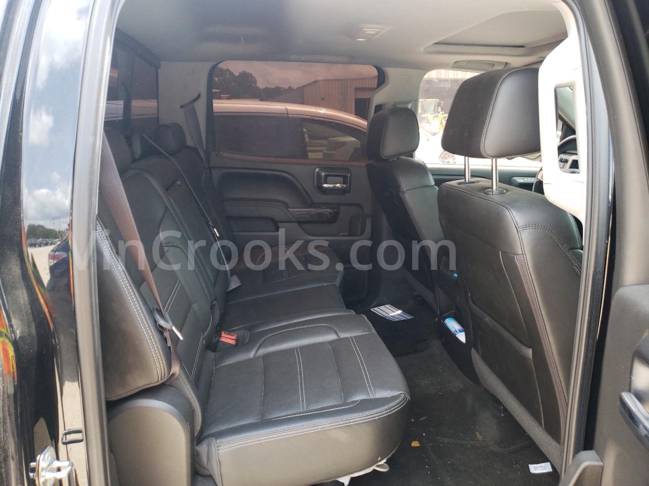 3GTP1PEC8GG240748
