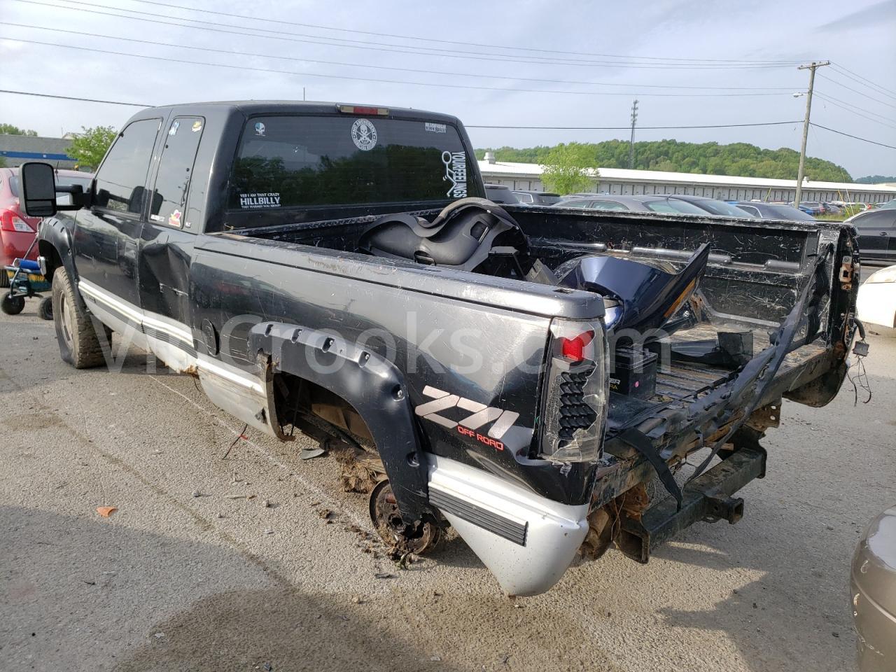 2GTEK19R8V1569746