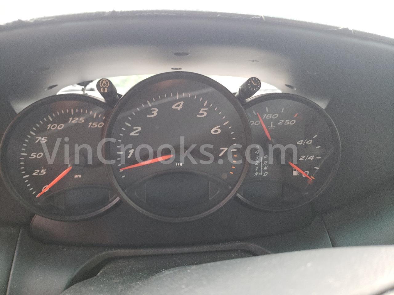 WP0CA2980YU627140