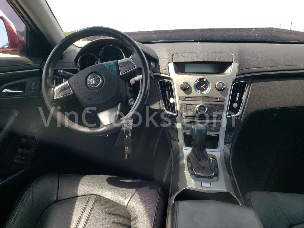 1G6DS57VX90101864