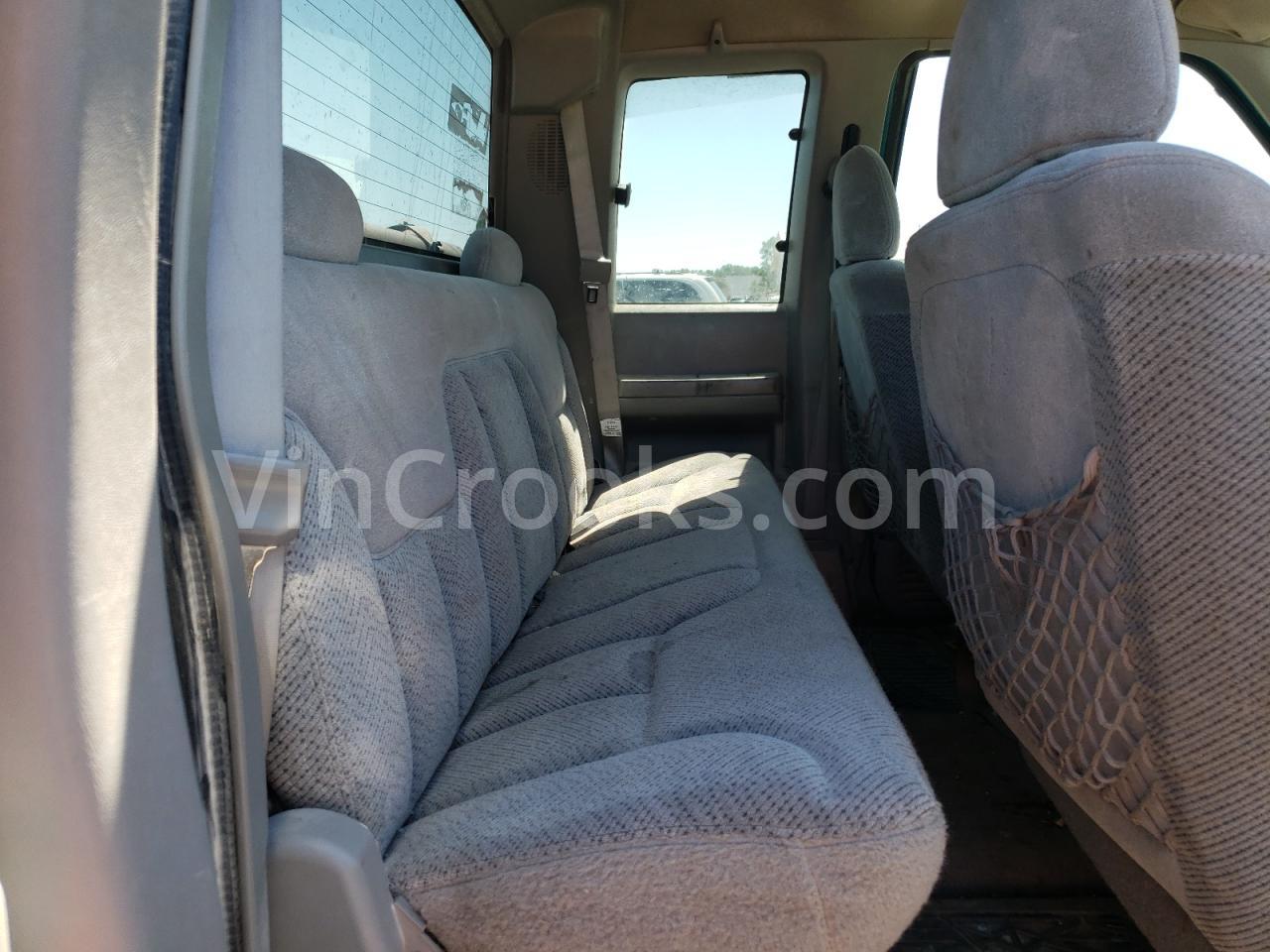 2GTEK19R7V1559886