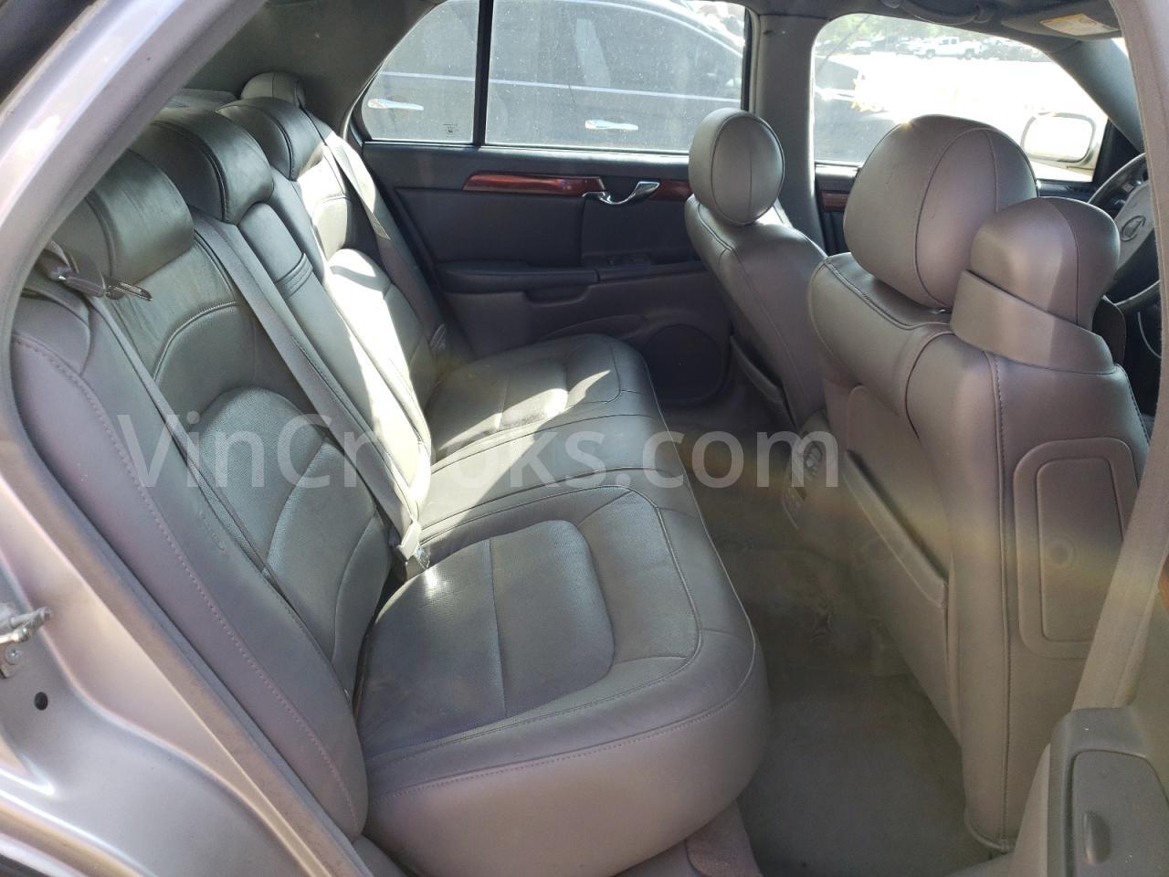 1G6KD57Y55U172145