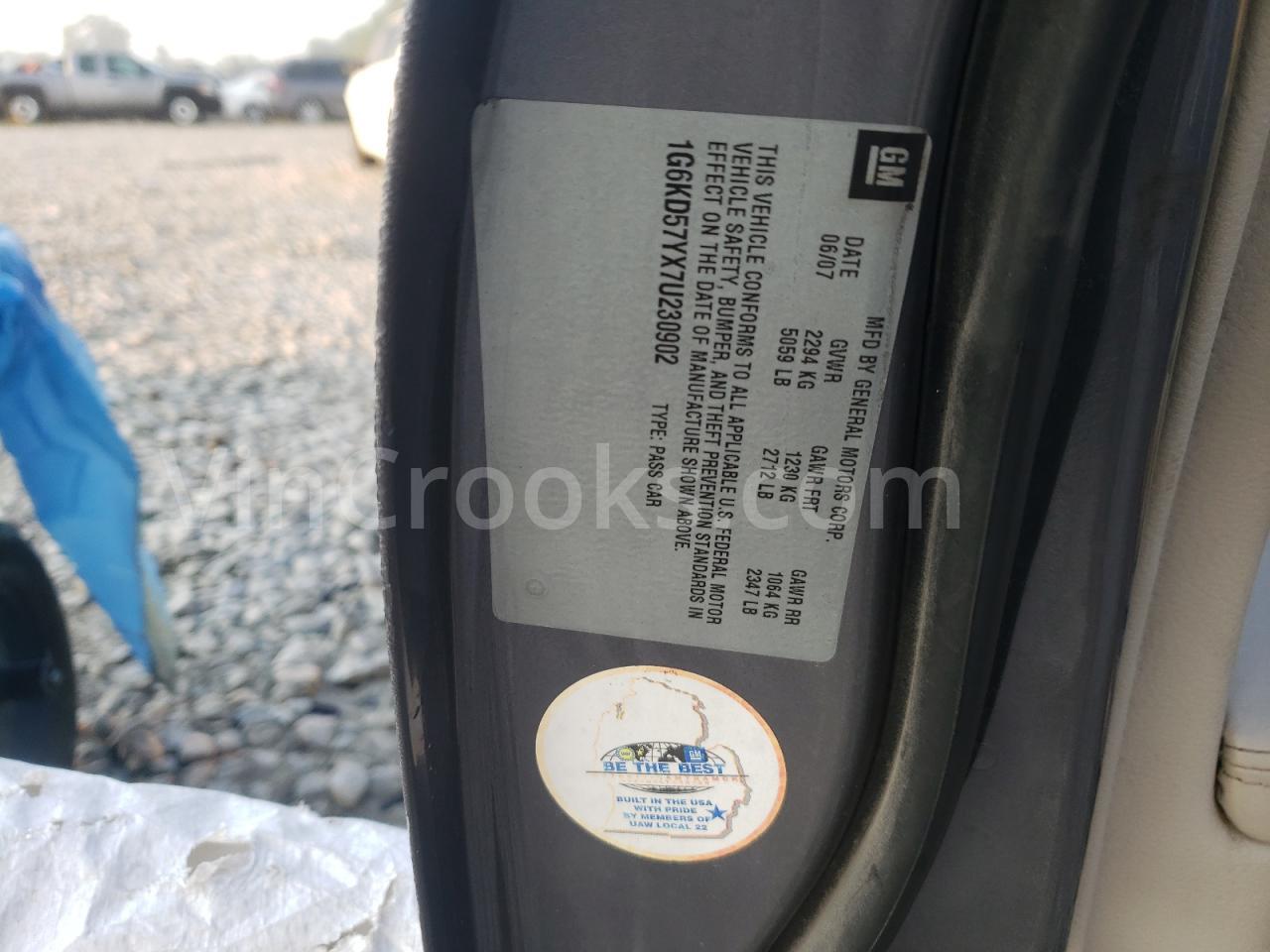 1G6KD57YX7U230902