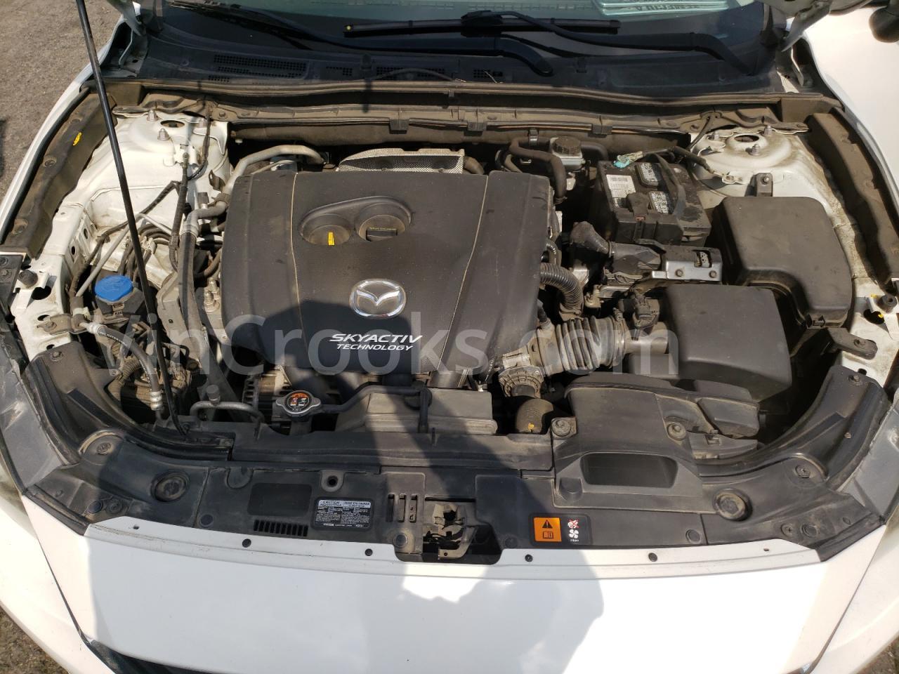 JM1BM1T72F1255702