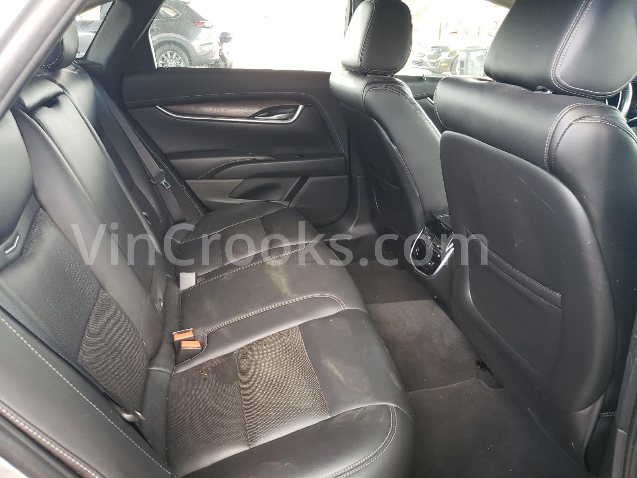 2G61M5S30K9116808
