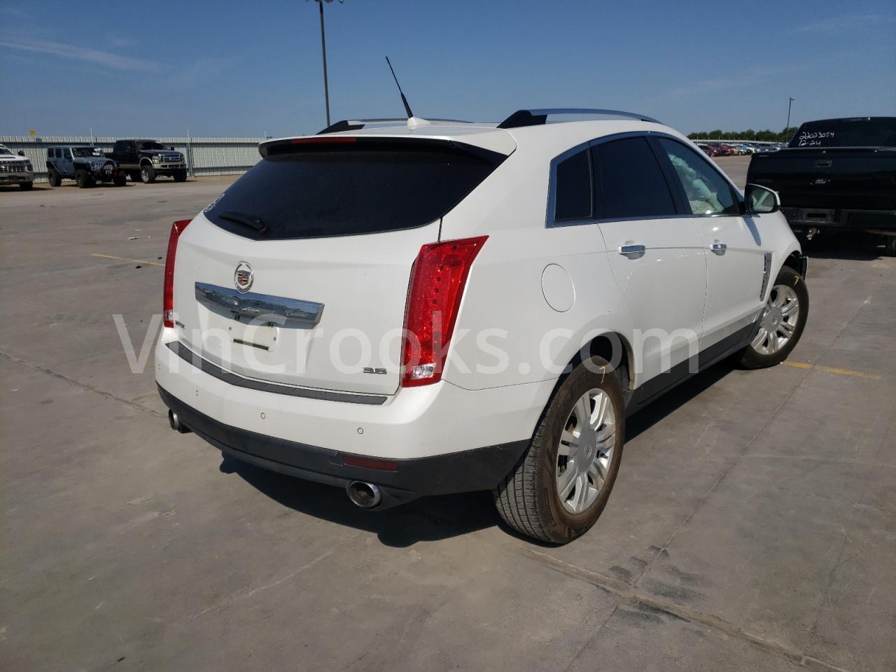 3GYFNAE33CS592683