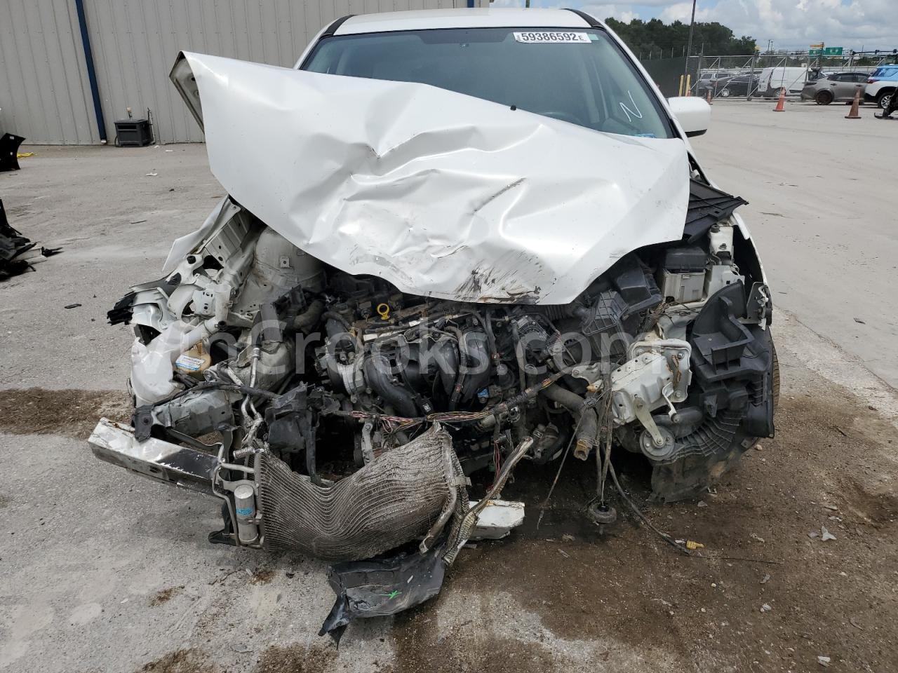 JM1CR29LX80306811