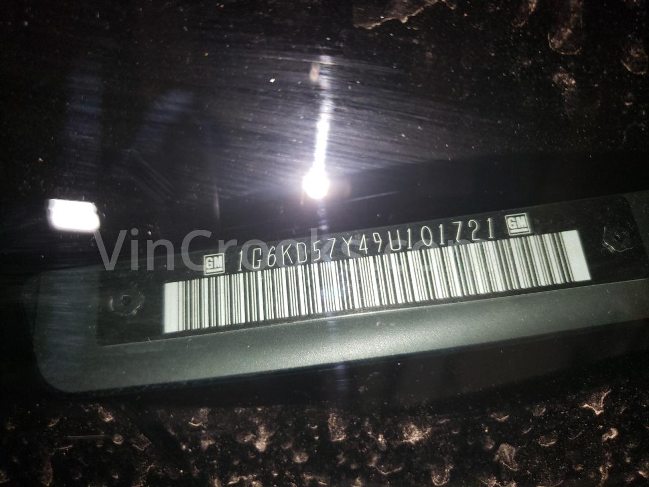 1G6KD57Y49U101721