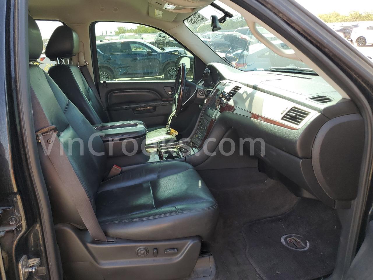 1GYS3AEF6CR151745