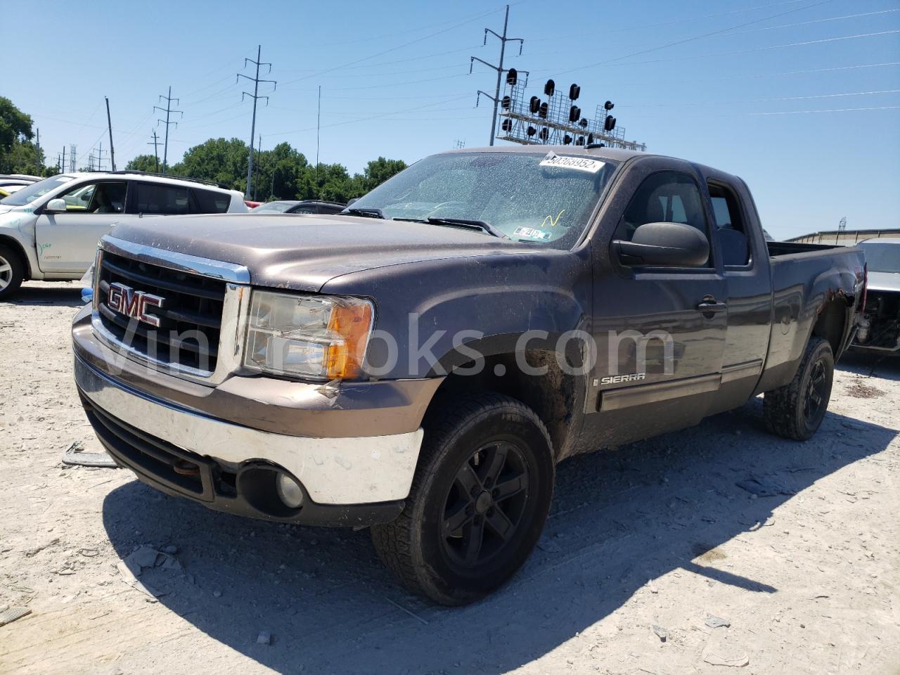 1GTEK19028Z294842