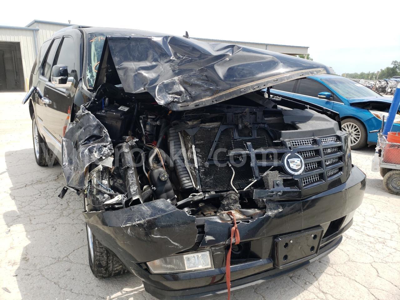 1GYFK63848R214015