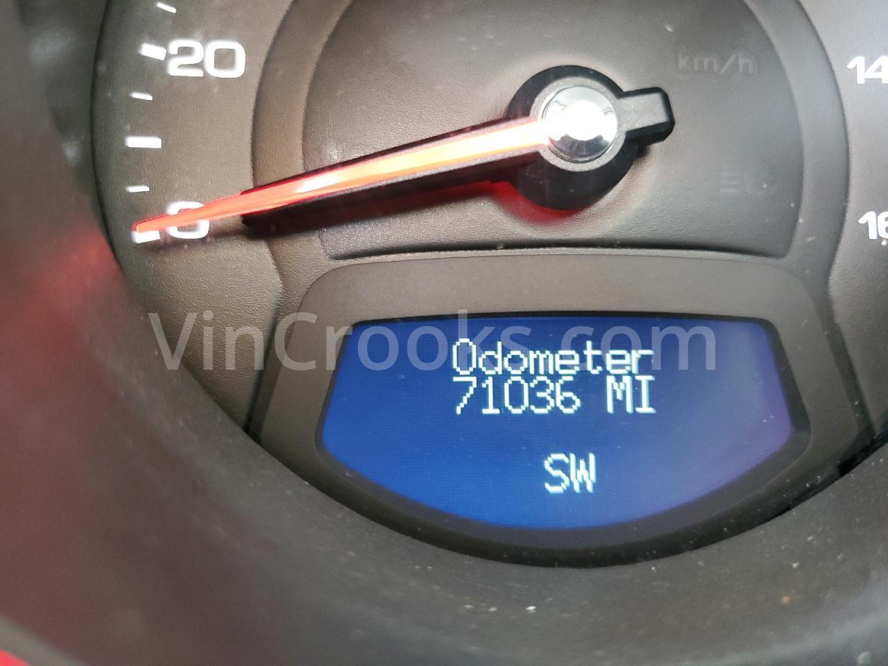 1G6DV57V180205617